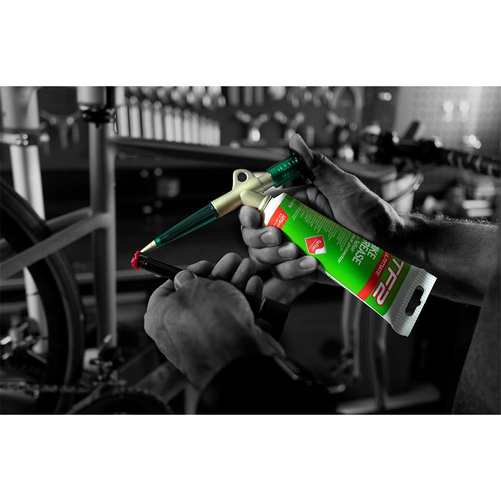 PISTOLA GRASA TF2 WELDTITE + GRASA TF2 WELDTITE CON TEFLÓN